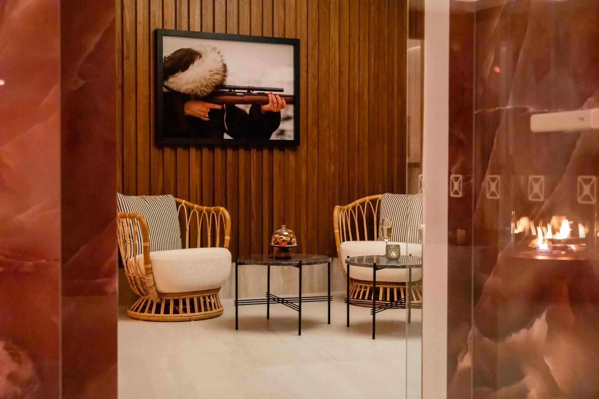 Iceland Parliament Hotel, Curio Collection By Hilton Ρέυκιαβικ Εξωτερικό φωτογραφία