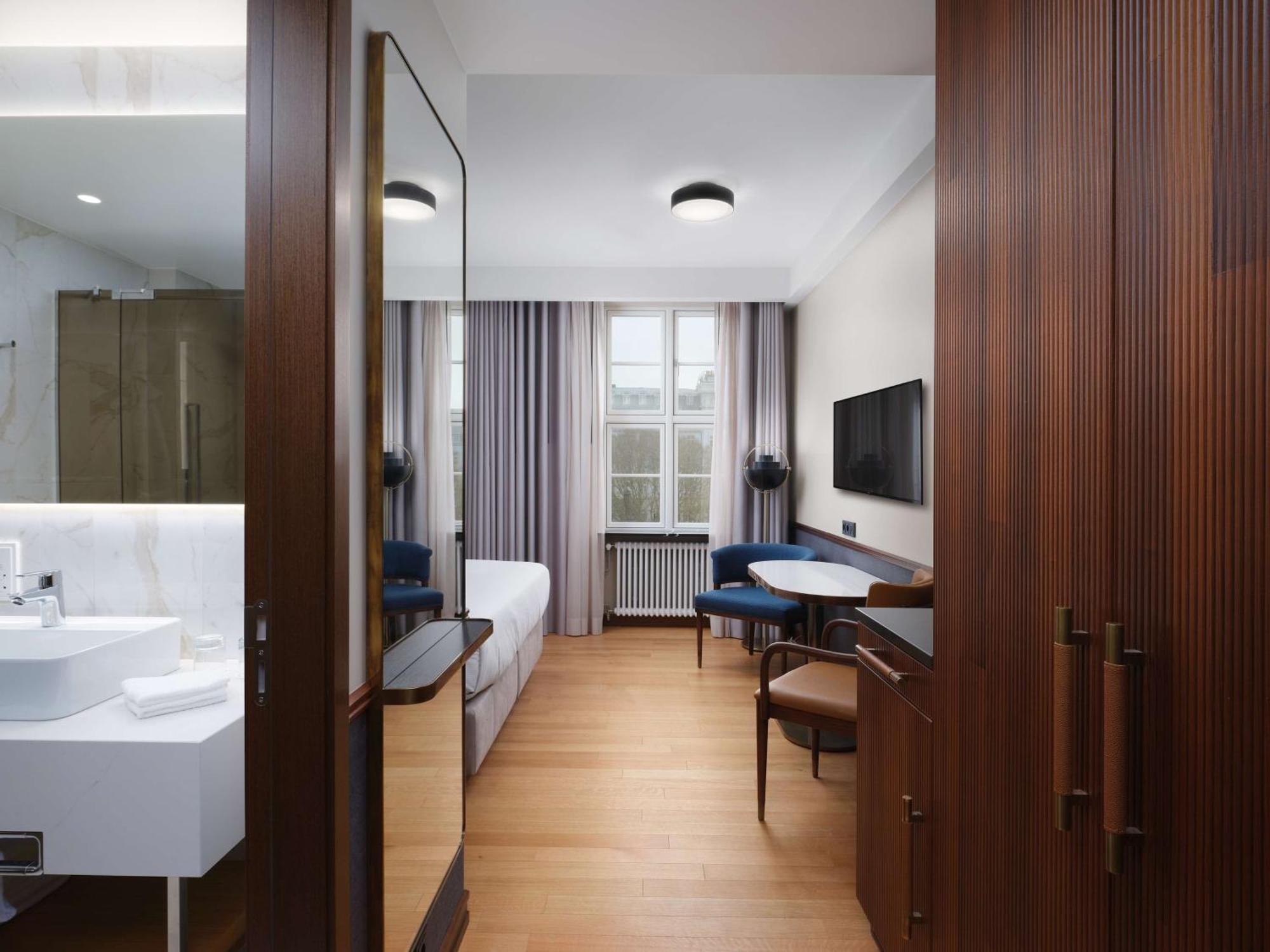 Iceland Parliament Hotel, Curio Collection By Hilton Ρέυκιαβικ Εξωτερικό φωτογραφία