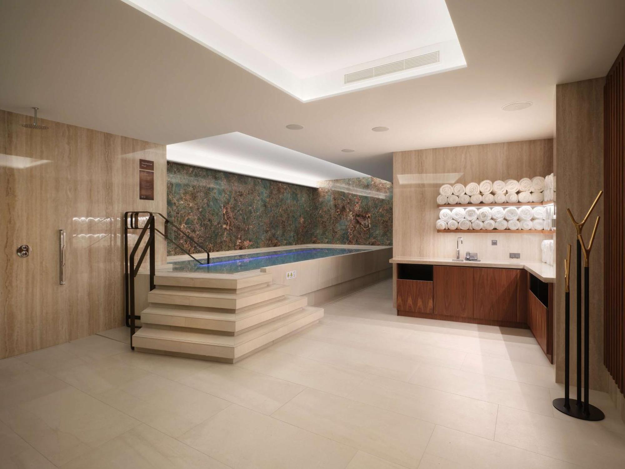Iceland Parliament Hotel, Curio Collection By Hilton Ρέυκιαβικ Εξωτερικό φωτογραφία